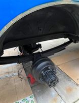 vintage-ford-transit-twin-wheeler-race-servic