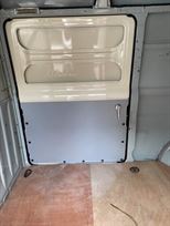 vintage-ford-transit-twin-wheeler-race-servic