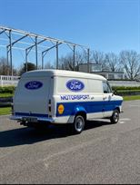 vintage-ford-transit-twin-wheeler-race-servic
