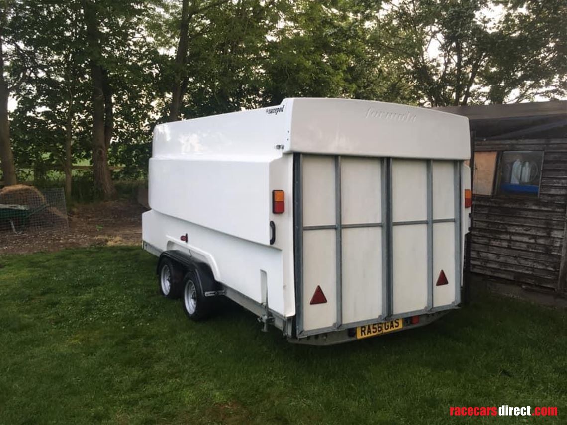 formula-race-pod-covered-car-transport-traile