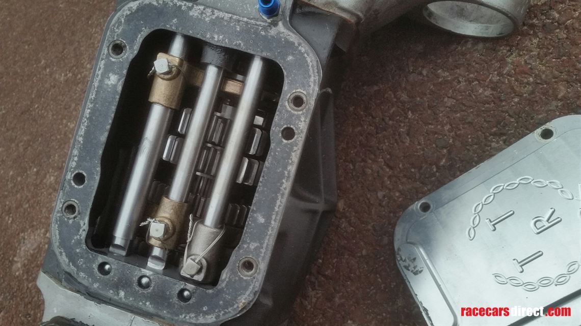 2000e-bullet-gearbox-for-lotus-elancortina-et