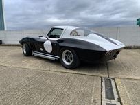 1965-corvette-c2-small-block
