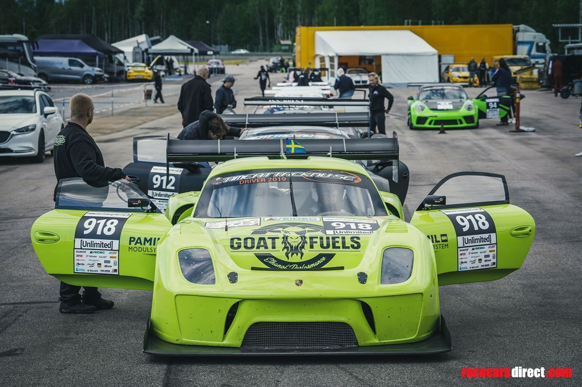 porsche-918-rsr-cayman-based-racecar