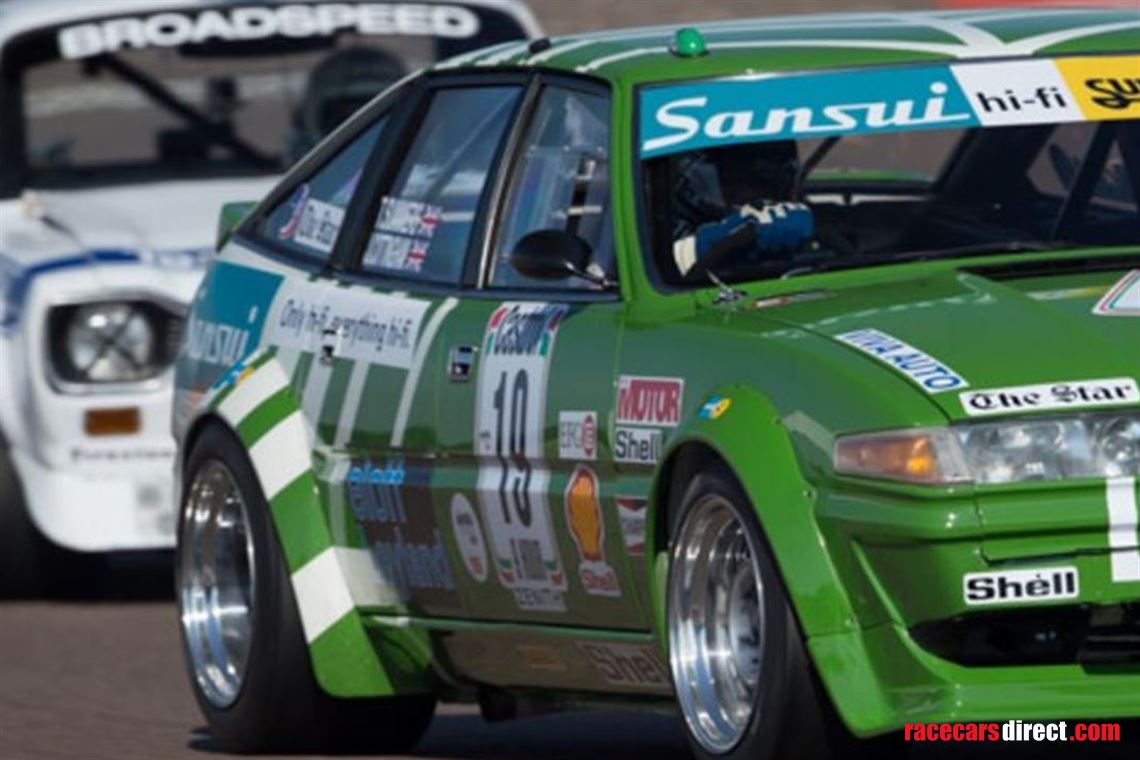 group-2-arches-wanted