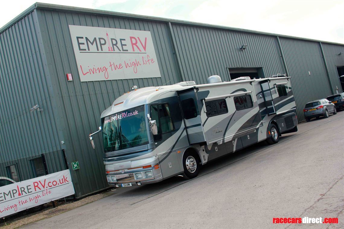 american-coach-eagle-40m