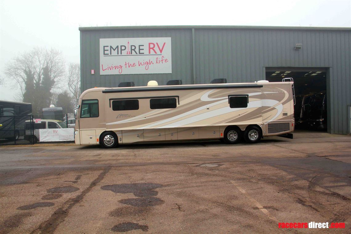 american-coach-revolution-42w