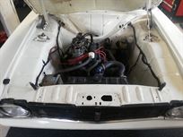 ford-cortina-track-car