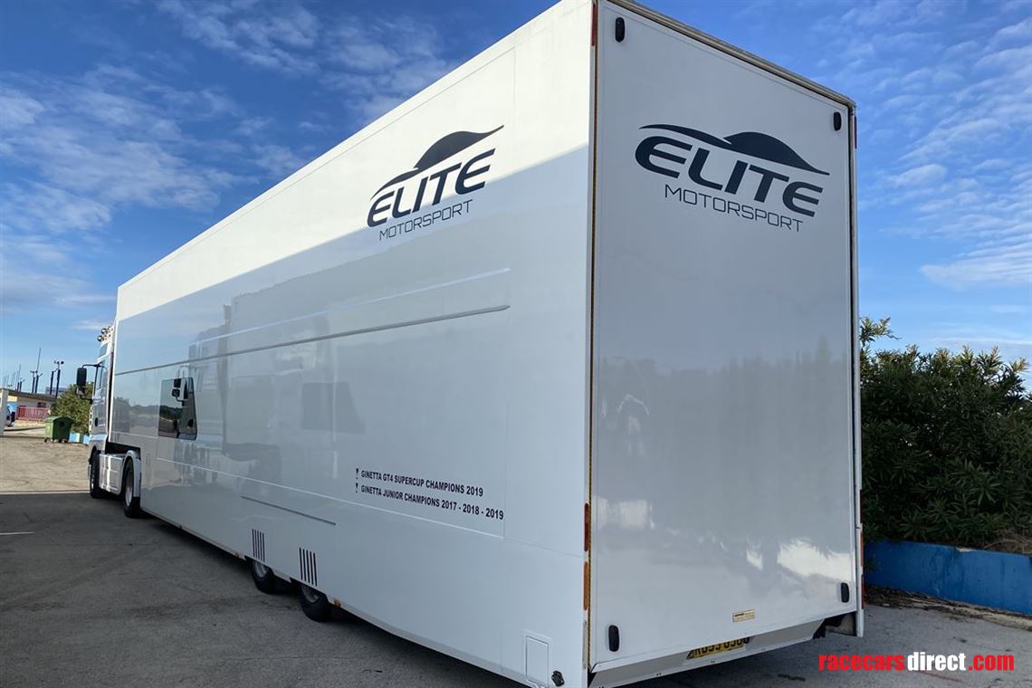 hopkins-race-transporter