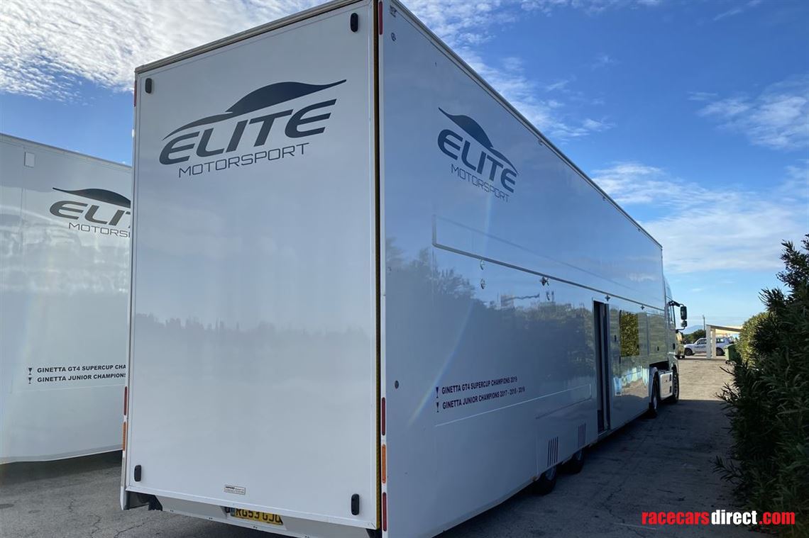 hopkins-race-transporter