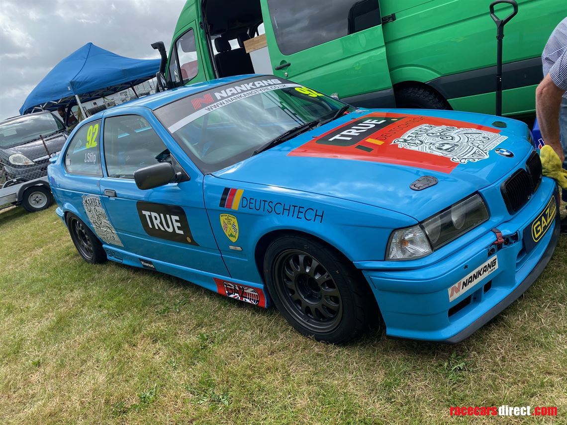 nangkang-bmw-compact-cup-318ti-race-winning-c