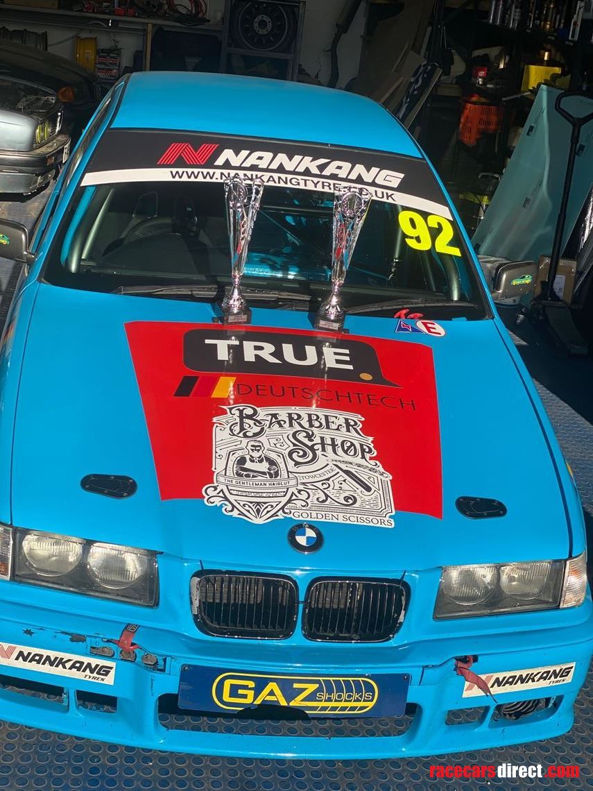 nangkang-bmw-compact-cup-318ti-race-winning-c