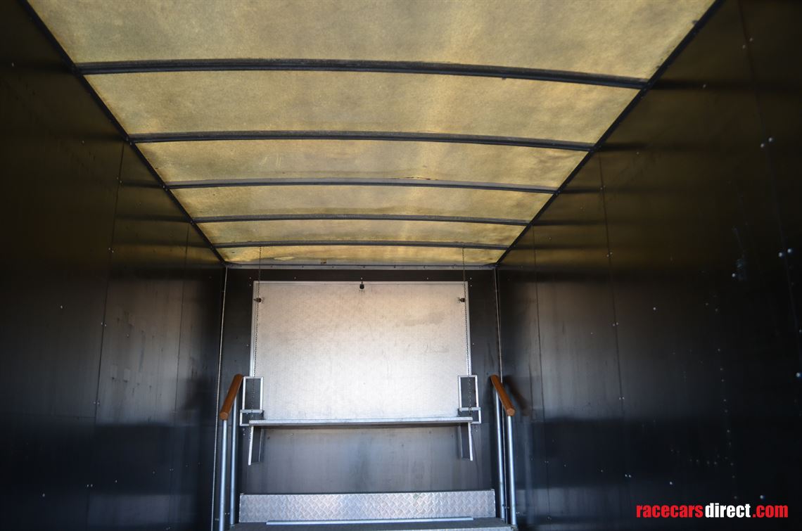 ifor-williams-box-trailer