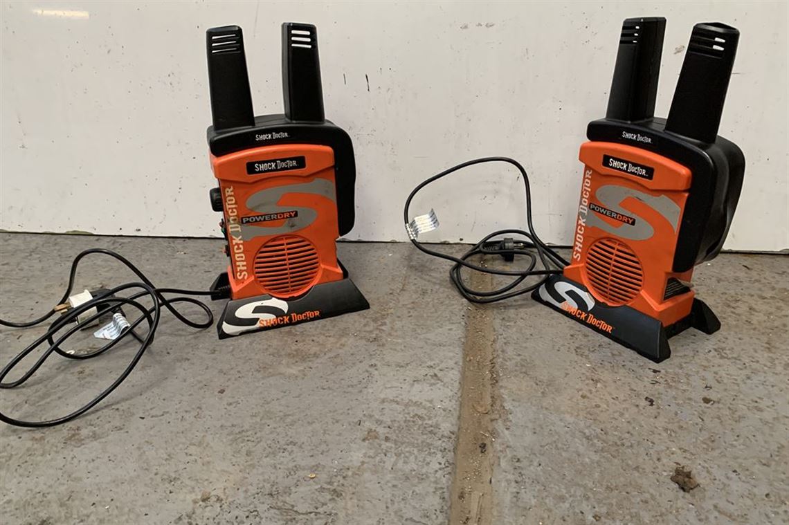 2x-helmet-dryer---shock-doctor-powerdry