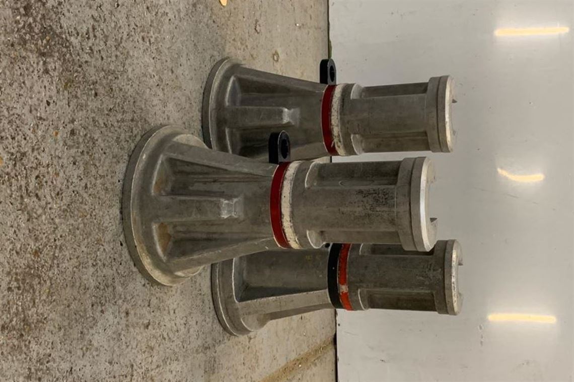 airjack-stands---elephants-feet