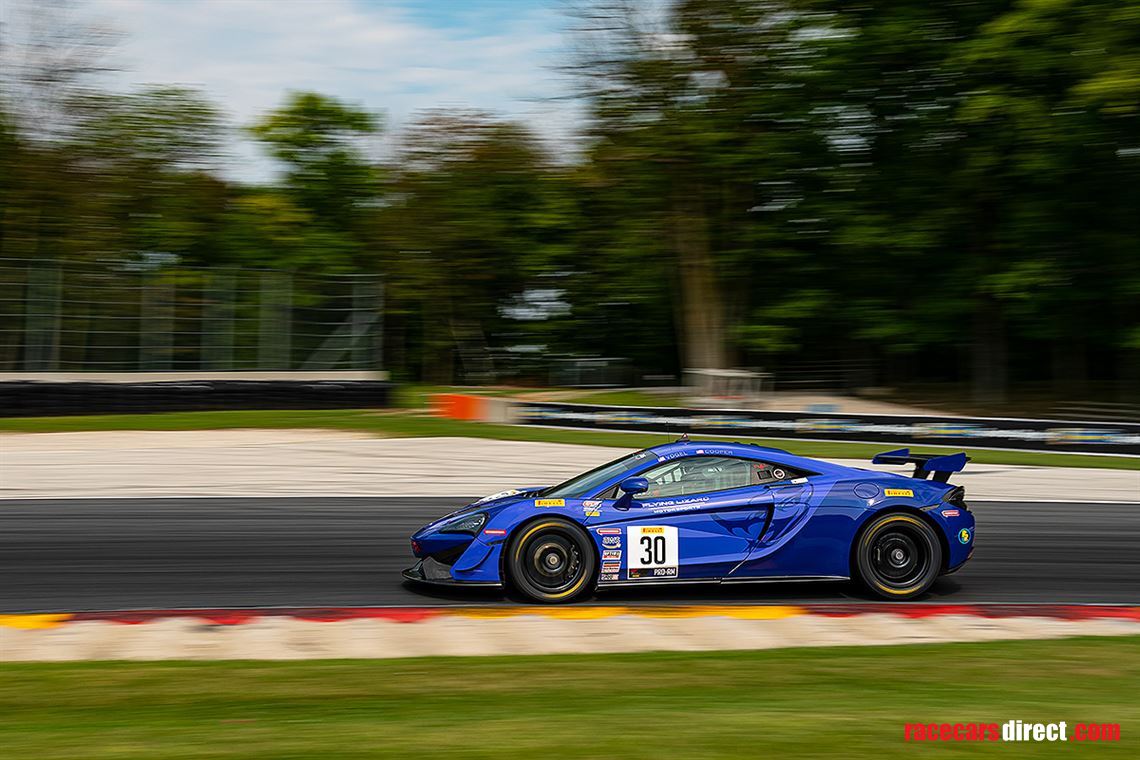 mclaren-570s-gt4