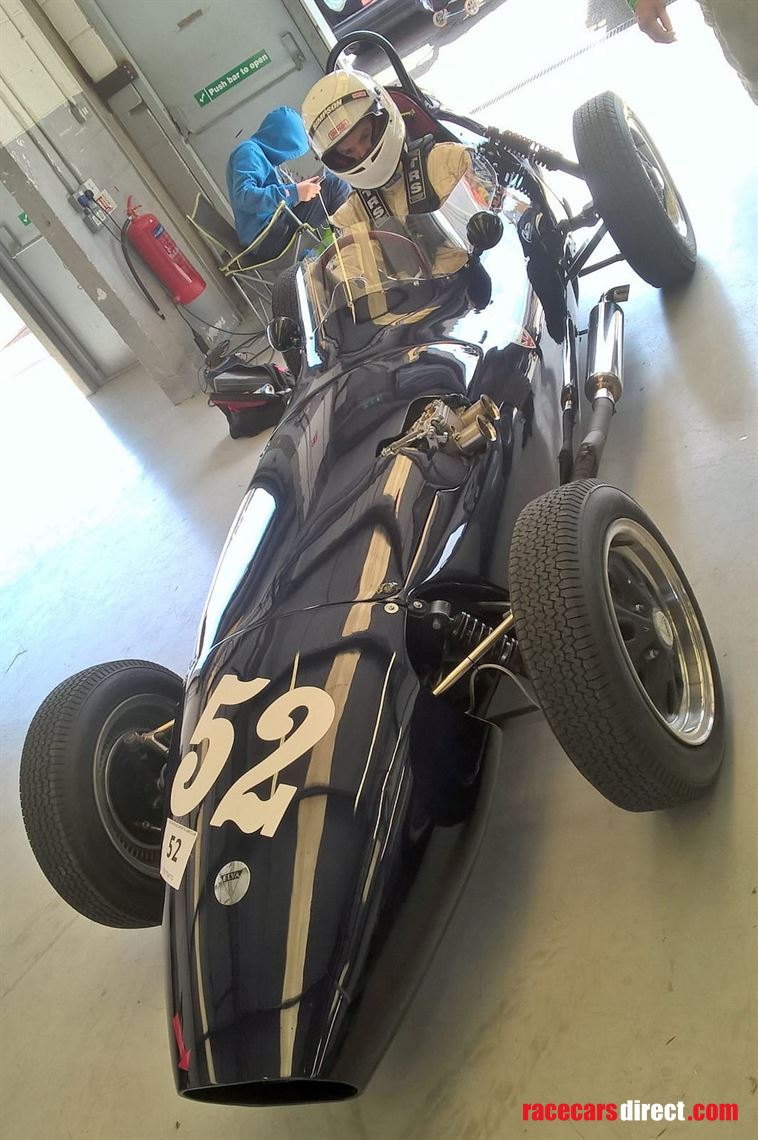 fj-elva-1000-or-1100-1960