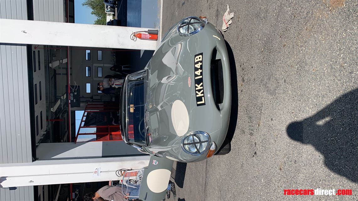 jaguar-e-type-pre-63-gt