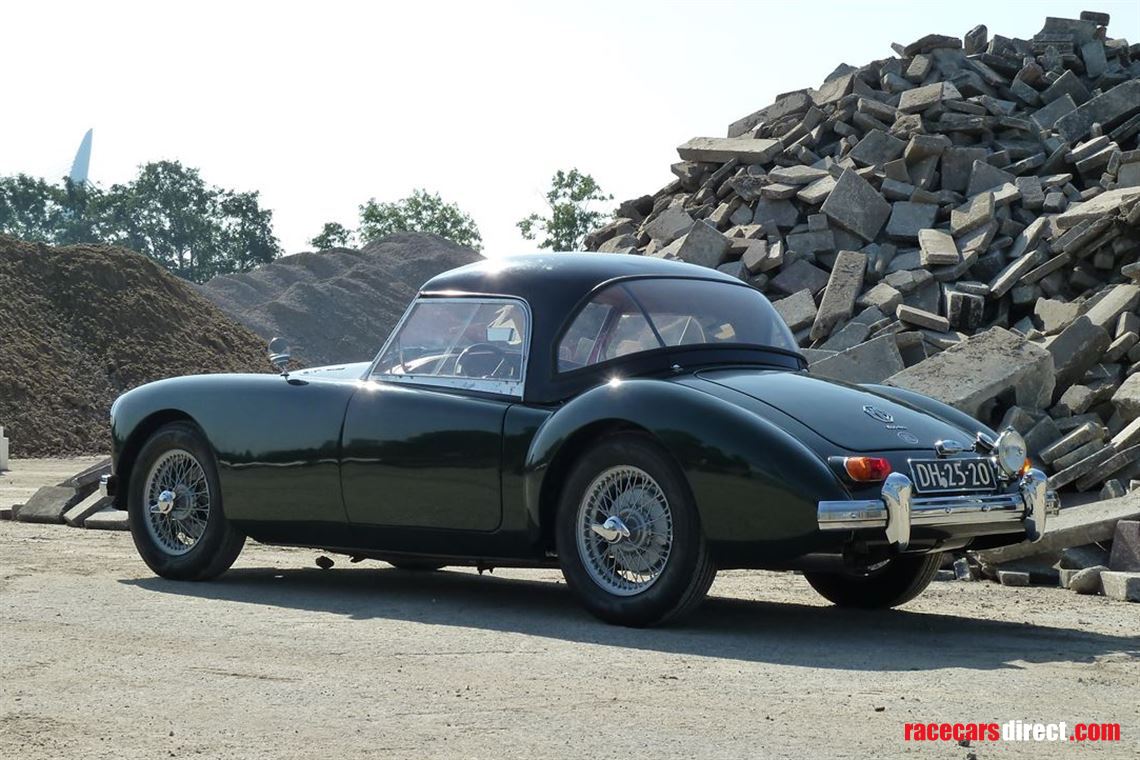 1962-mg-mga-1600-mk2-roadster