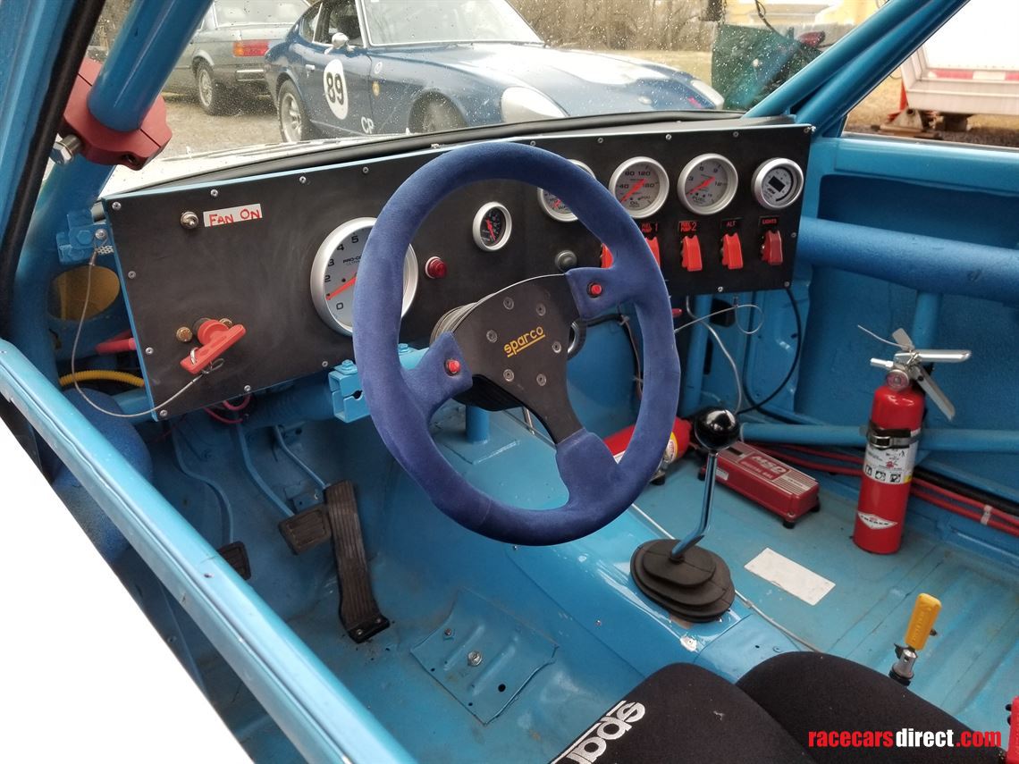 1971-datsun-510-b-sedan-race-car