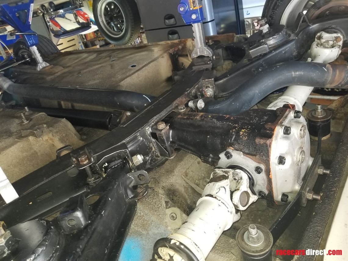 1971-datsun-510-b-sedan-race-car