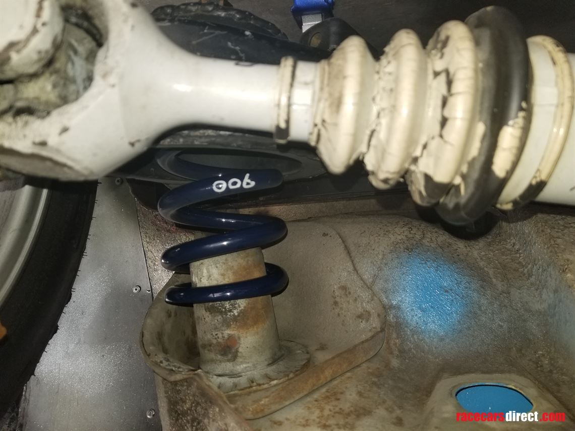 1971-datsun-510-b-sedan-race-car