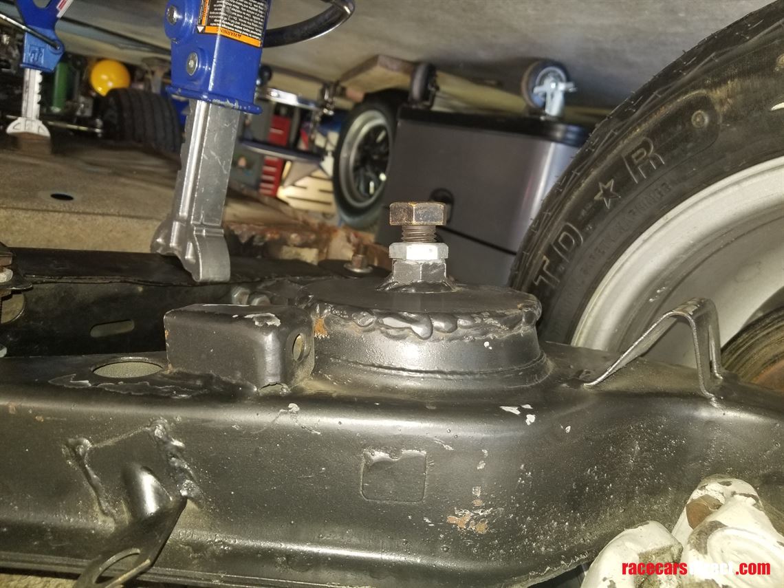 1971-datsun-510-b-sedan-race-car