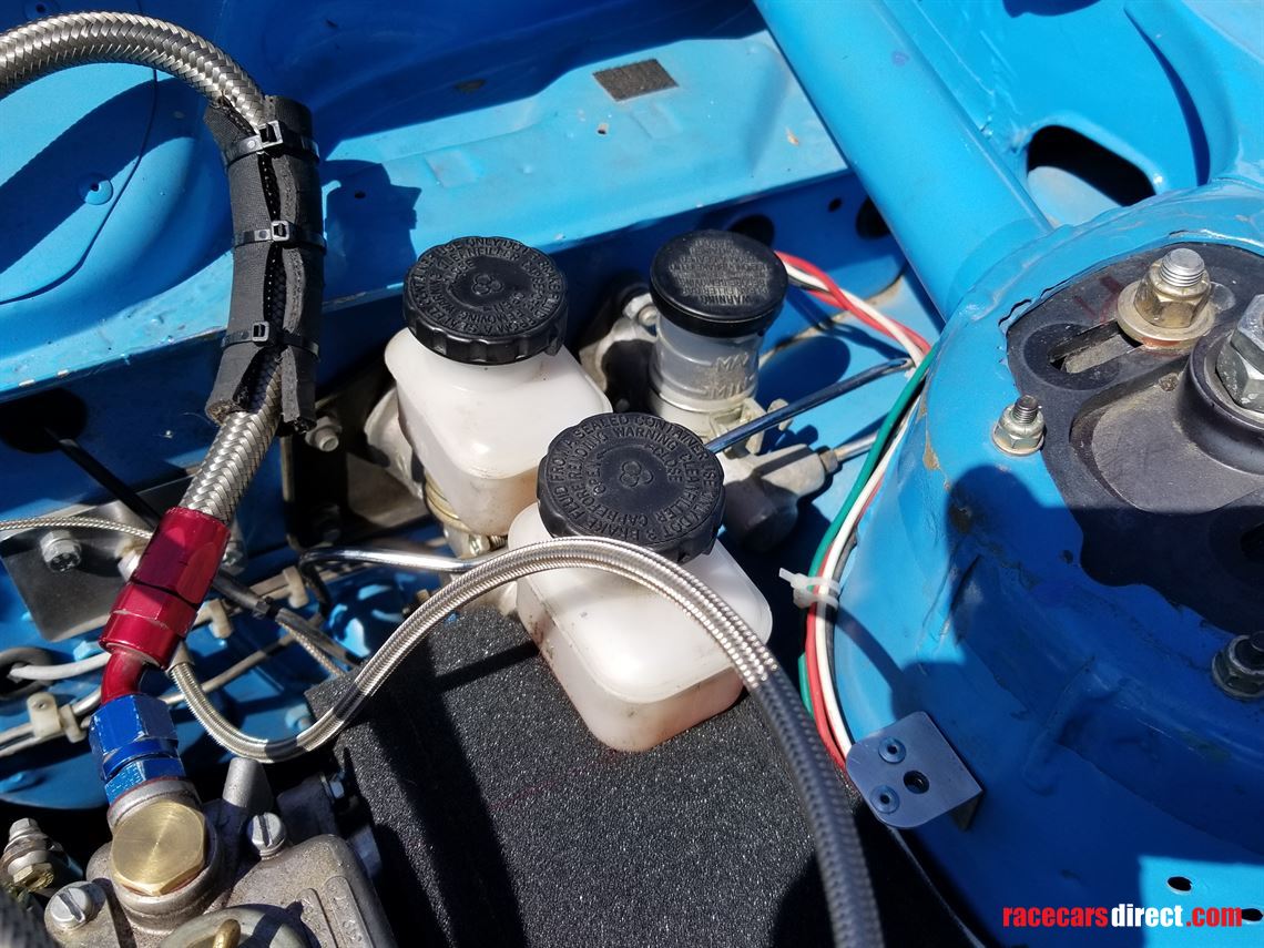 1971-datsun-510-b-sedan-race-car