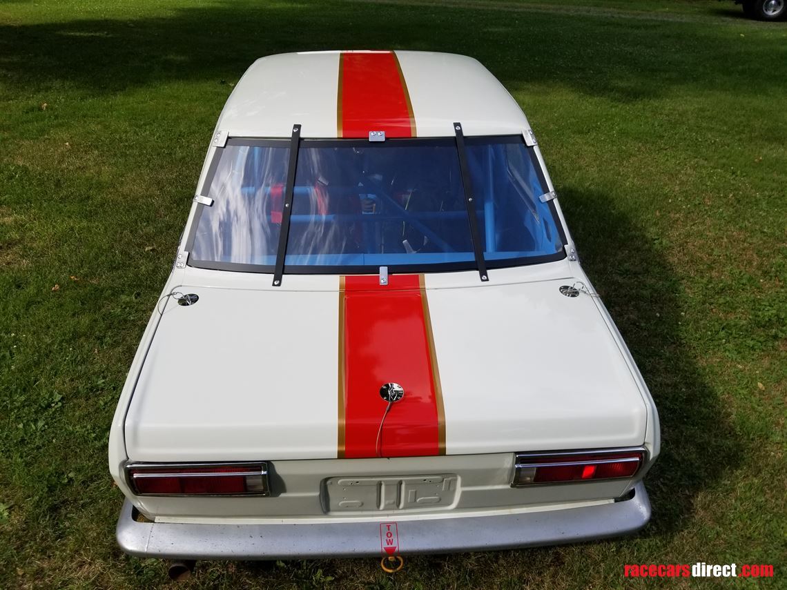 1971-datsun-510-b-sedan-race-car