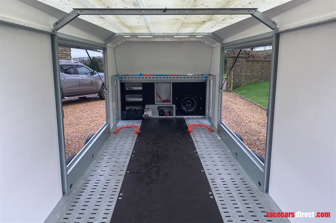 brian-james---race-sport-50m-x20m---3000kg