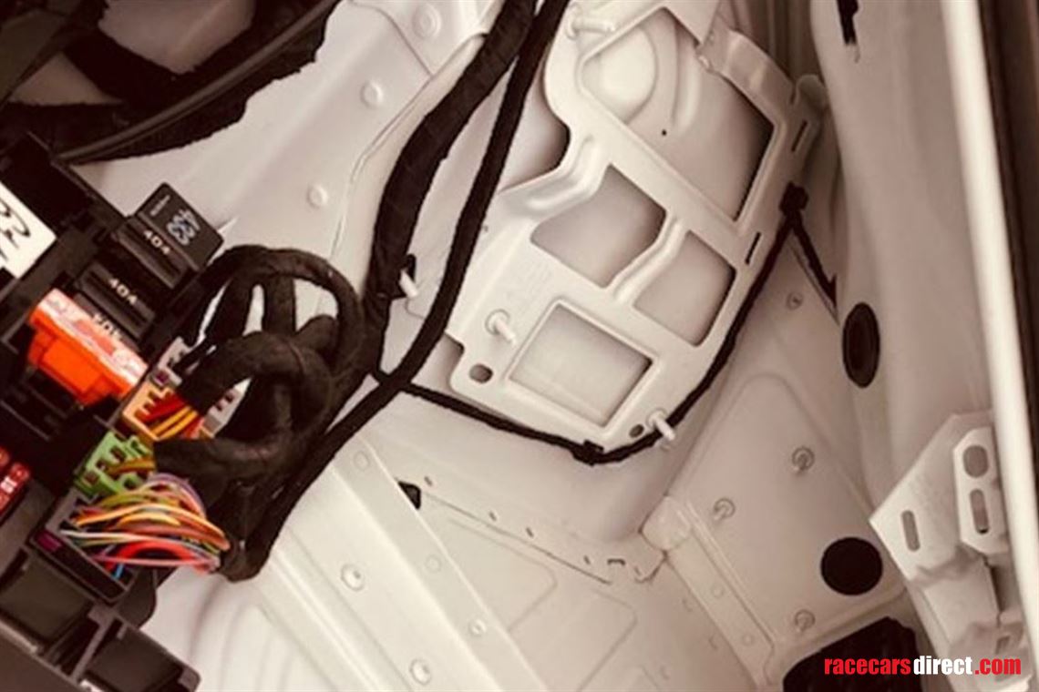 cayman-981-gt-4-clubsport