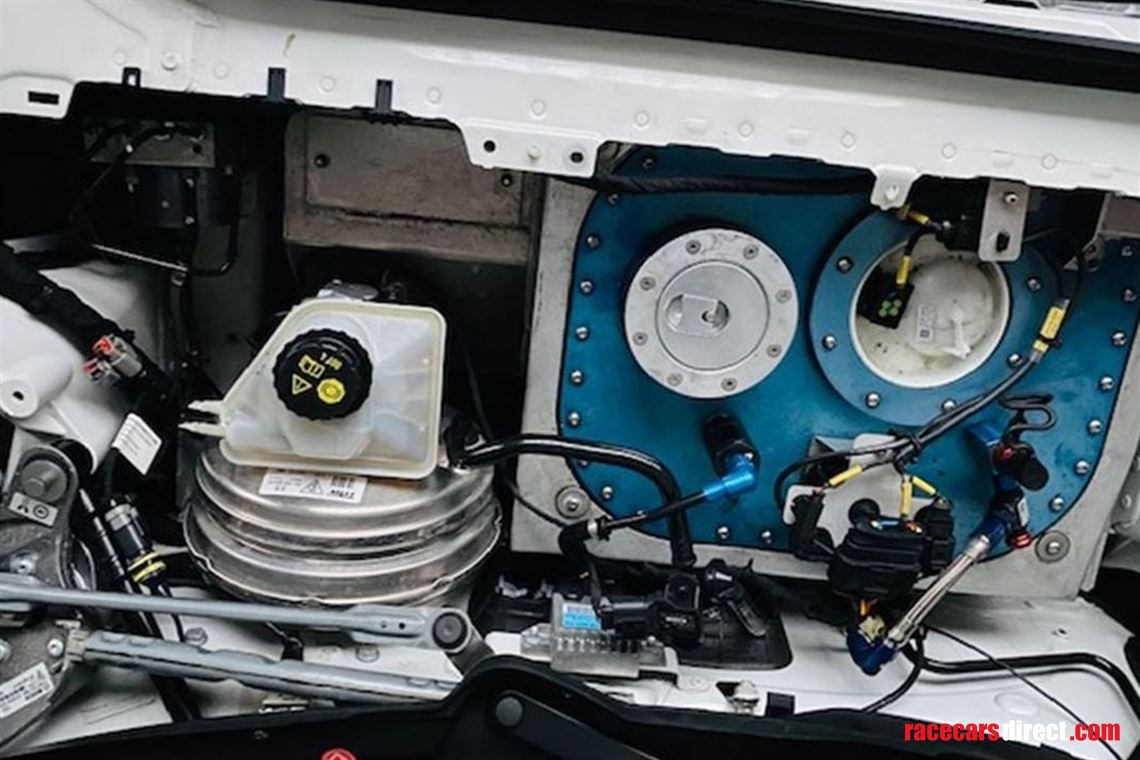 cayman-981-gt-4-clubsport