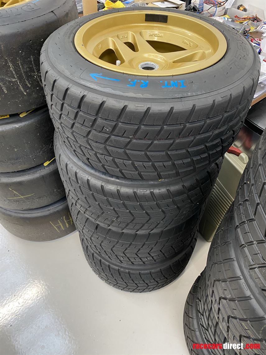 dallara-f301-toms-toyota-f3-car