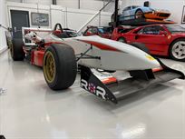 dallara-f301-toms-toyota-f3-car