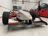 dallara-f301-toms-toyota-f3-car