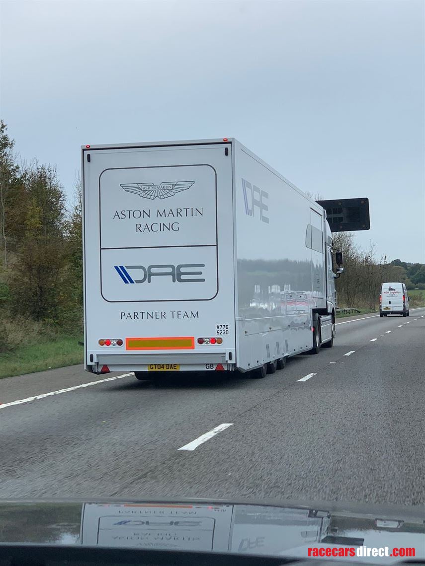 brooklandspeed-race-trailer