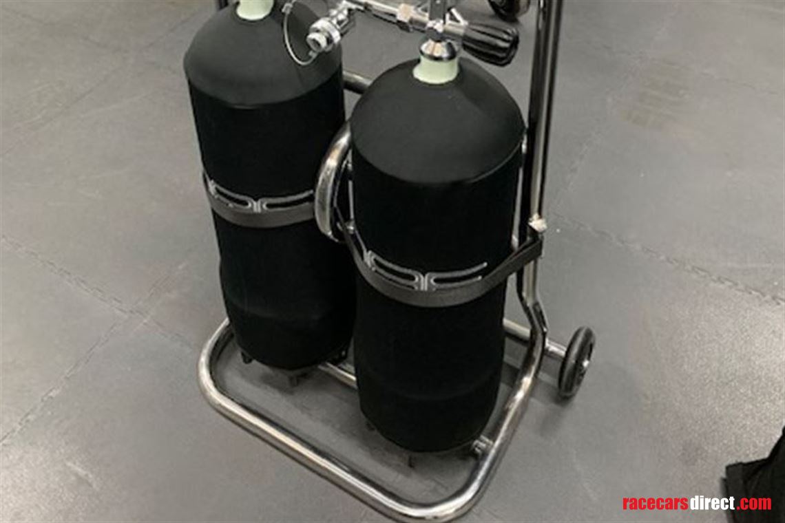 double-air-bottle-trolley-with-9-ltr-carbon-a