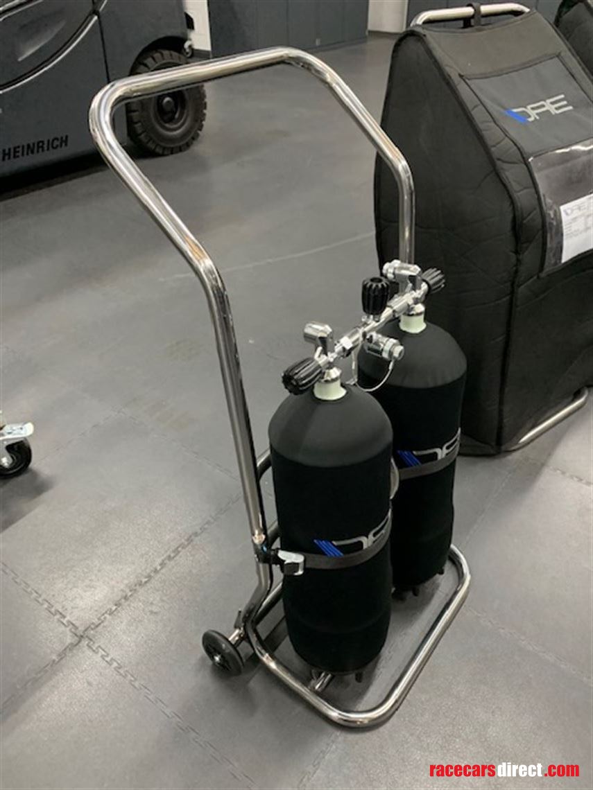 double-air-bottle-trolley-with-9-ltr-carbon-a