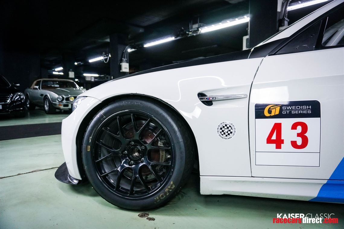 bmw-motorsport-built-e92-m3-gt4-race-car