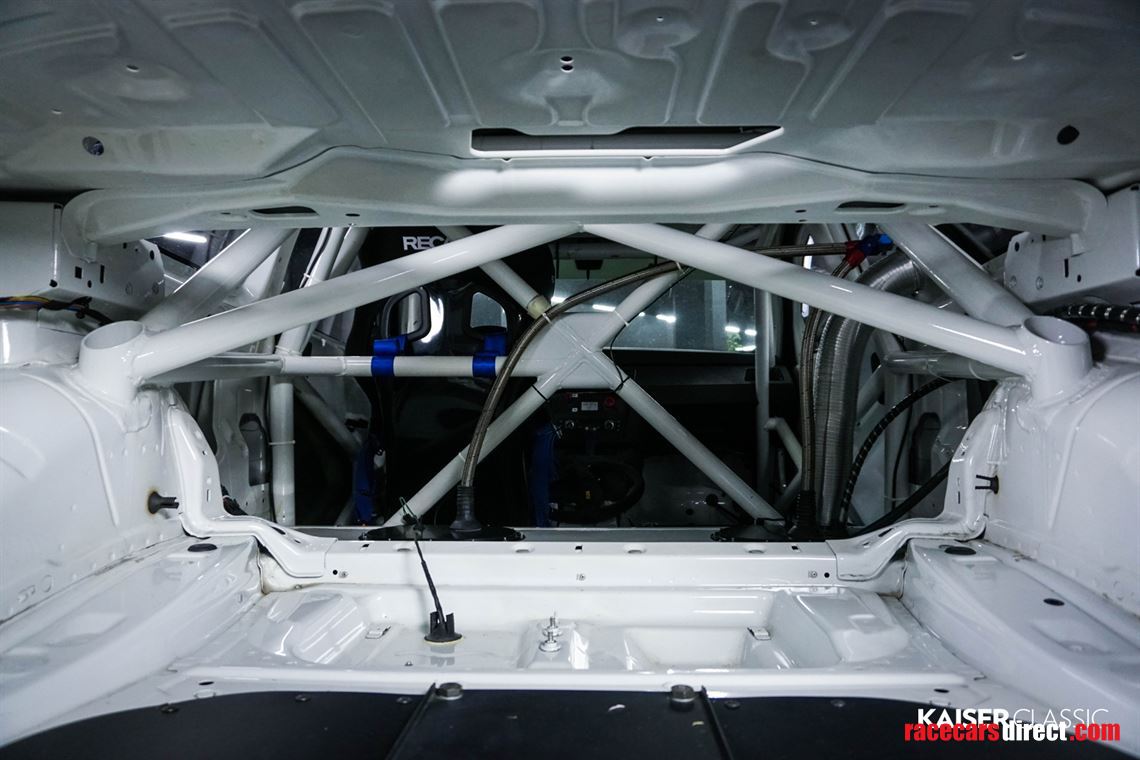 bmw-motorsport-built-e92-m3-gt4-race-car