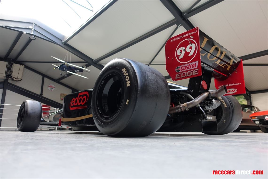 lola-b9950-f3000-1999