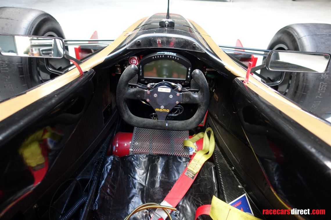 lola-b9950-f3000-1999