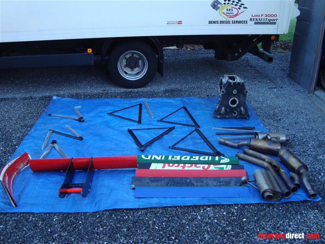 lola-b9950-f3000-1999