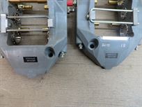 pair-brembo-8-piston-calipers