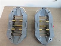 pair-brembo-8-piston-calipers