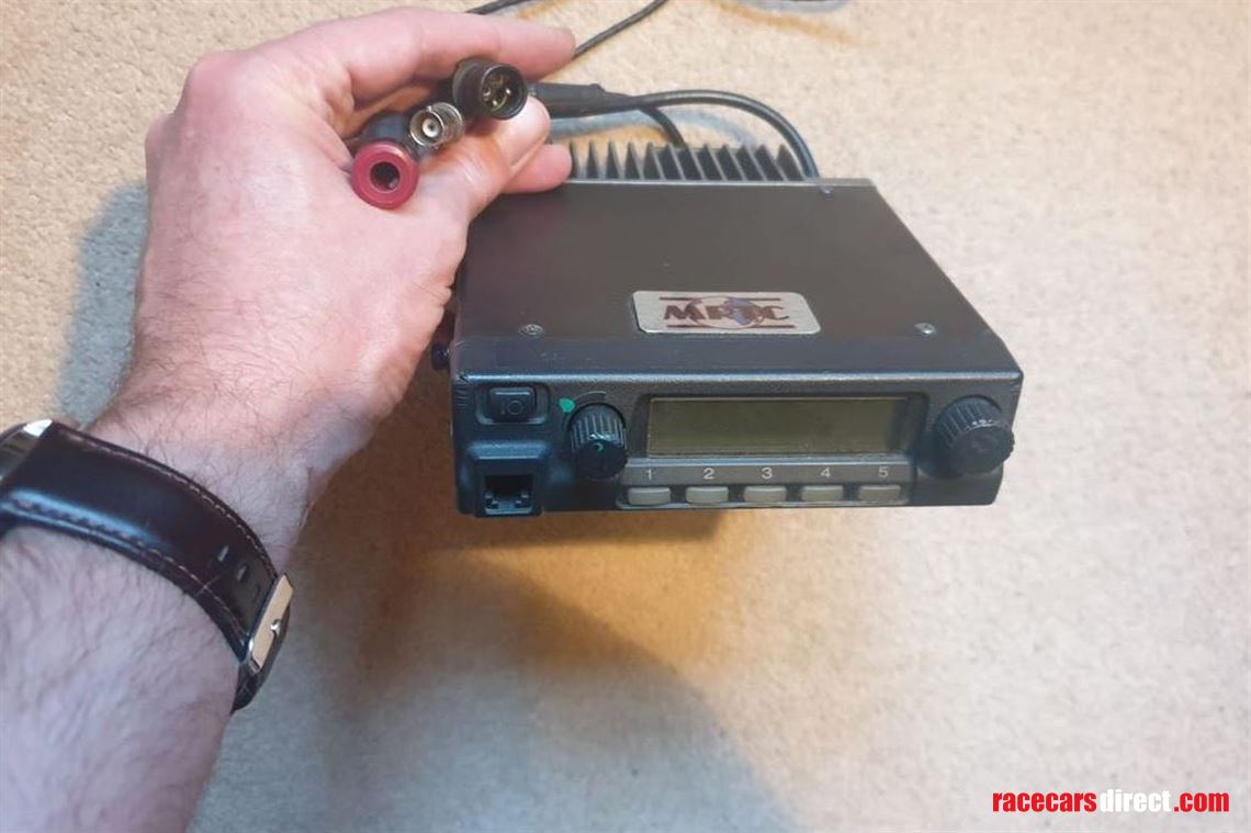 pit-to-car-radio-system