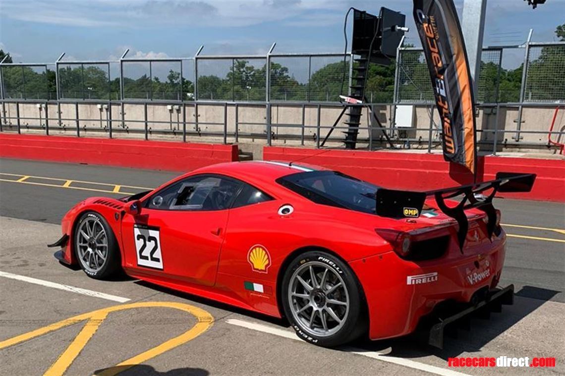 ferrari-458-challenge-2012