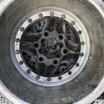 8x13-revolution-magnesium-split-rim---lola