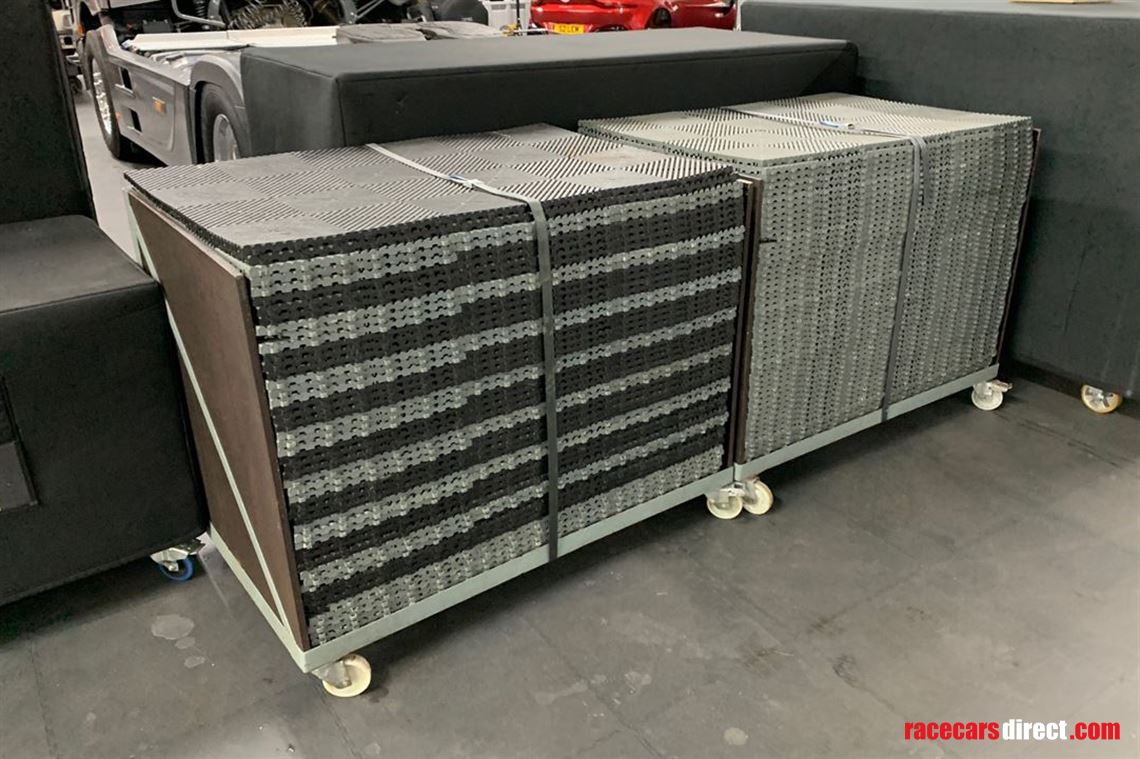 showtrax-awninggarage-flooring