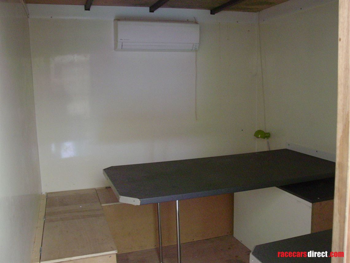 man-tgx-xxl-tractor-unit-and-gray-and-adams-t