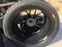 ferrari-458-challenge-wheels-tyres